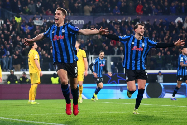 Atalanta eliminate Dortmund with controversial late penalty Atalanta eliminate Dortmund with controversial late penalty