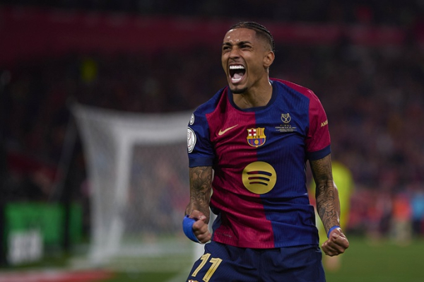 Barcelona´s Brazilian winger Raphinha suffers hamstring injury Barcelona´s Brazilian winger Raphinha suffers hamstring injury