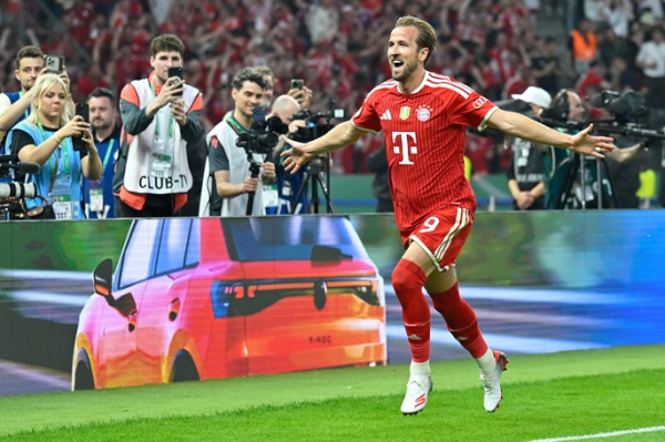 Bayern's Kane wins Golden Shoe award for 2nd time Bayern's Kane wins Golden Shoe award for 2nd time