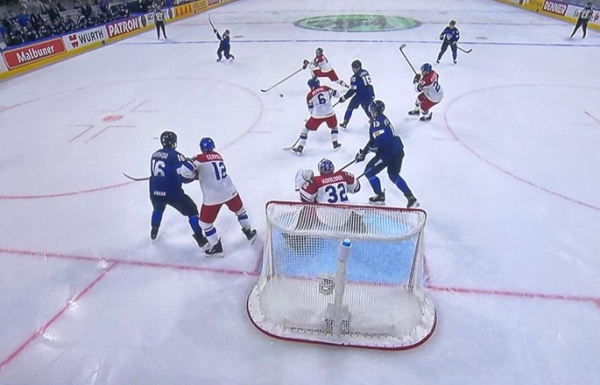 Lions reach semi-finals beating Czechs 4-1 Lions reach semi-finals beating Czechs 4-1
