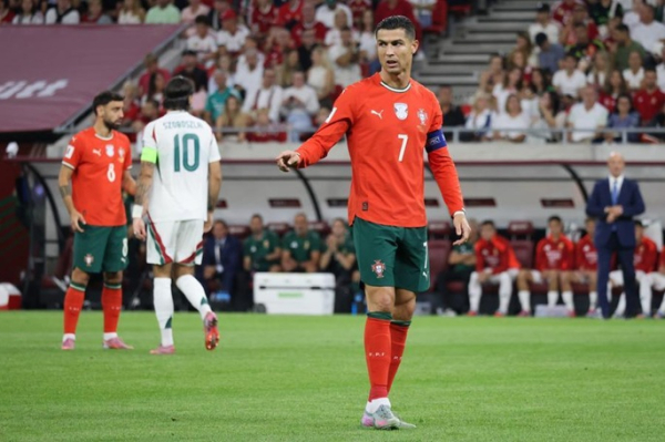 Ronaldo's record 6th appearance headlines diverse group Ronaldo's record 6th appearance headlines diverse group