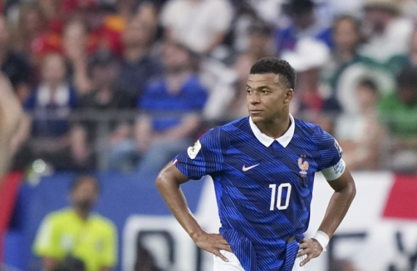 Spain beat France 2-0 to reach World Cup final