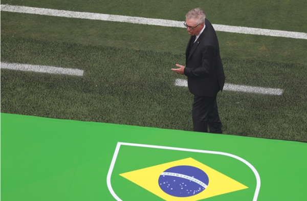 Romario says Ancelotti must go Romario says Ancelotti must go