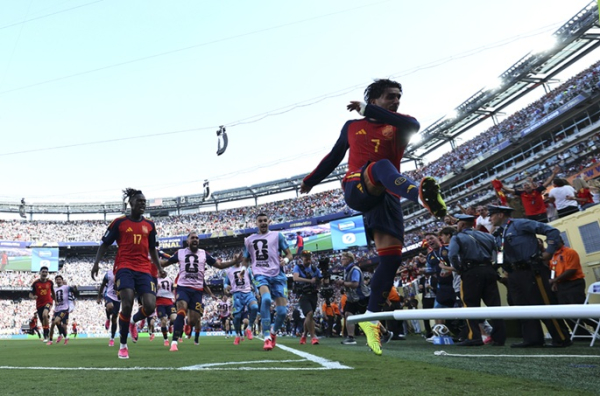 Late Torres strike fires Spain to World Cup title Late Torres strike fires Spain to World Cup title